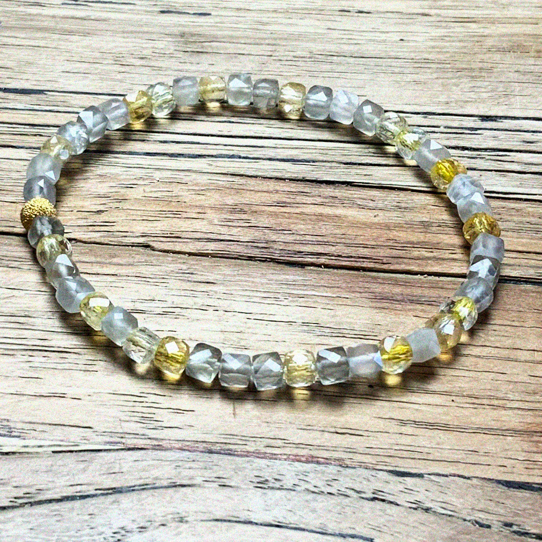 Dein persönlicher Begleiter: Edelsteinarmbänder kaufen