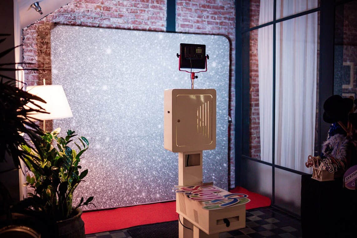 Mit unserer innovativen Lösung einfach Fotobox Messe mieten und Begeisterung auslösen